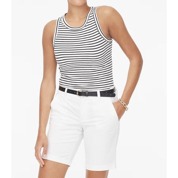 NWT J. Crew Factory White 9" Frankie Bermuda Chino Short Size 6 - Picture 1 of 6